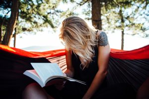 reading-in-the-woods