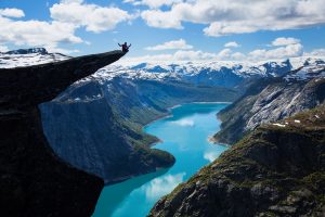 trolltunga-bergen-norway